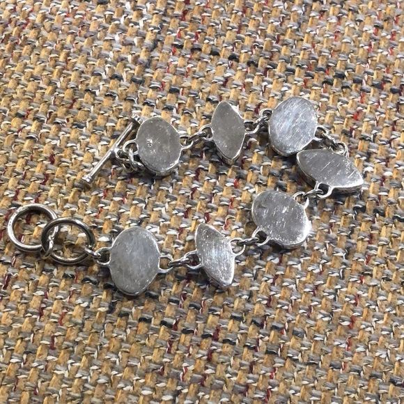 Lapis Lazuli Sterling Silver Southwestern Toggle Bracelet - Picture 4 of 9